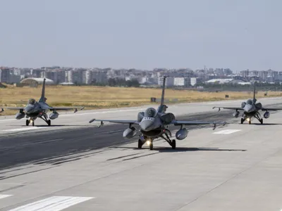 Avioane F-16 - Foto: Profimedia images