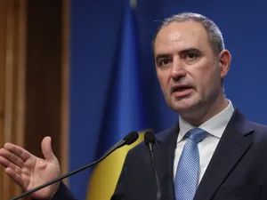 Ministrul Finanţelor, Alexandru Nazare, în conferinţă de presă - Foto: INQUAM PHOTOS/George Călin