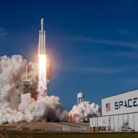 Capsula Dragon construită de SpaceX a a adus pe Terra rezultatele unor experimente făcute în spațiu; foto: SpaceX