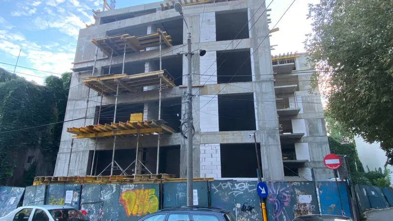Construcția din sectorul 1 - FOTO: Newsweeek