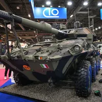 Italia cumpără distrugătoarele de tancuri Centauro II. Nimicesc țintele mai rapid ca tancul Leopard - Foto: Profimedia images