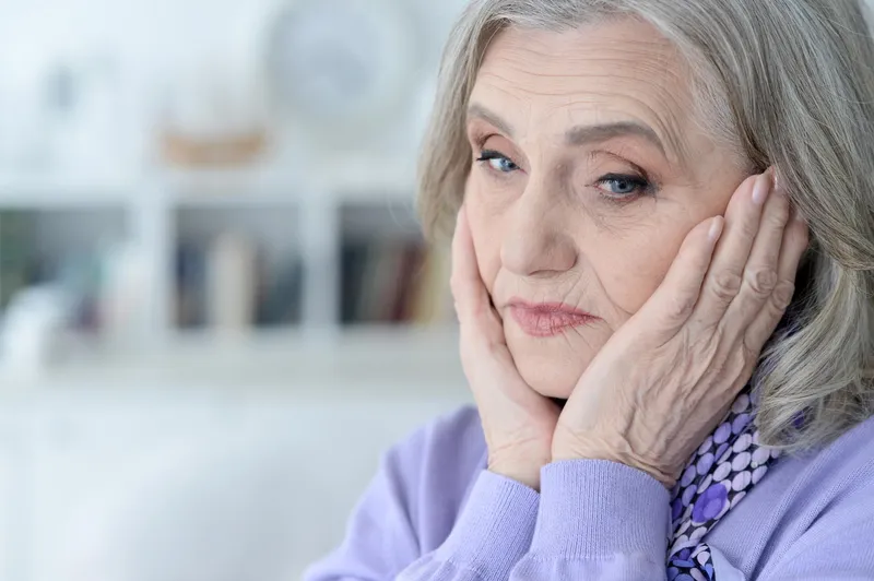 Pensionară la pensie - Foto: Freepik