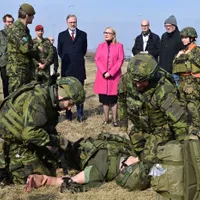 Cum să supraviețuiești 3 zile în caz de război. Europenii, antrenați pentru o criză majoră - Foto: Profimedia Images