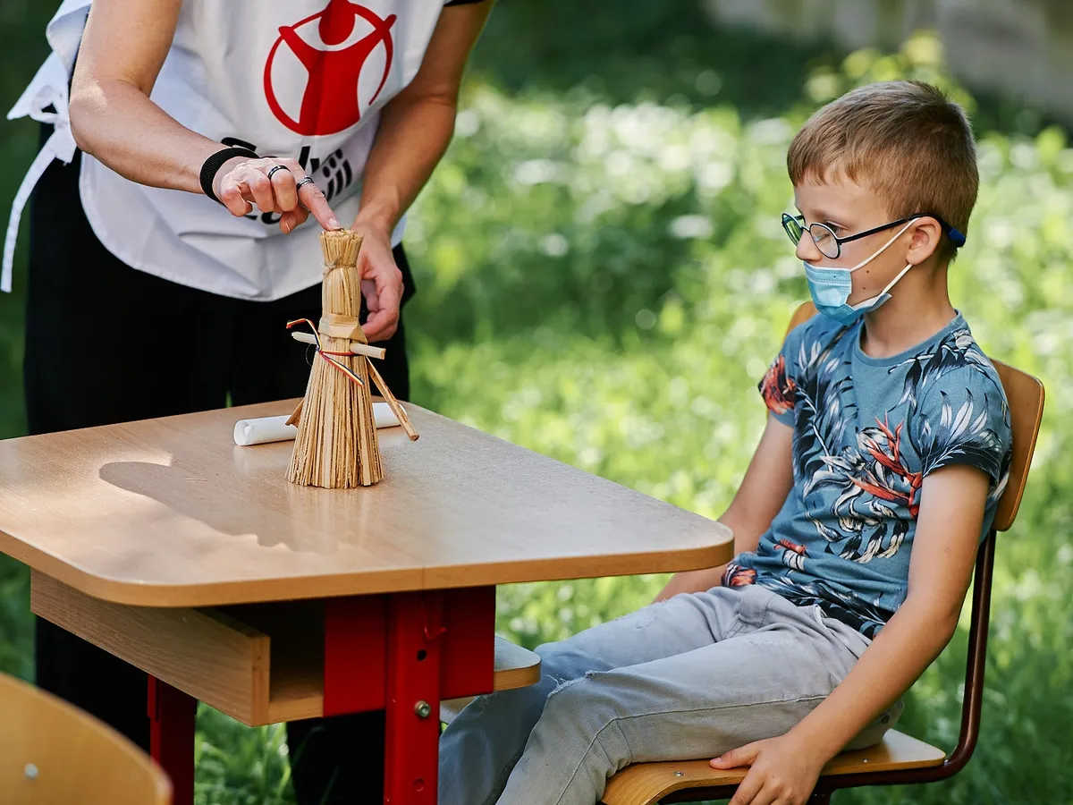 Copiii din comunitățile urbane defavorizate , cei mai dezavantajați de educația online. Foto Salvați copiii