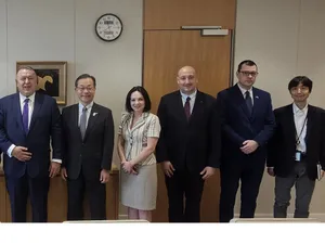 În cadrul misiunii economice desfășurate în Japonia, președintele Camerei de Comerț și Industrie a României, Mihai Daraban, a avut o serie de întâlniri oficiale cu unele dintre cele mai importante instituții economice nipone Foto: CCIR