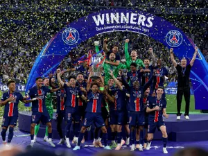 PSG a umilit Inter în finala Ligii Campionilor, 5-0. Sărbătoare cu bătaie, la Paris: 294 arestări - Foto: Profimedia Images
