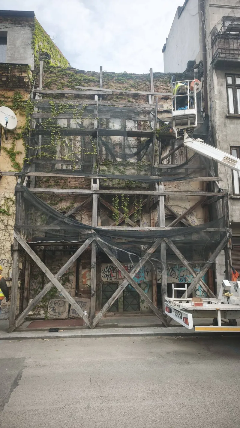 Clădire București - Foto: FB/Ciucu