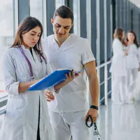 Medici- Foto: magnific.com (rol ilustrativ)
