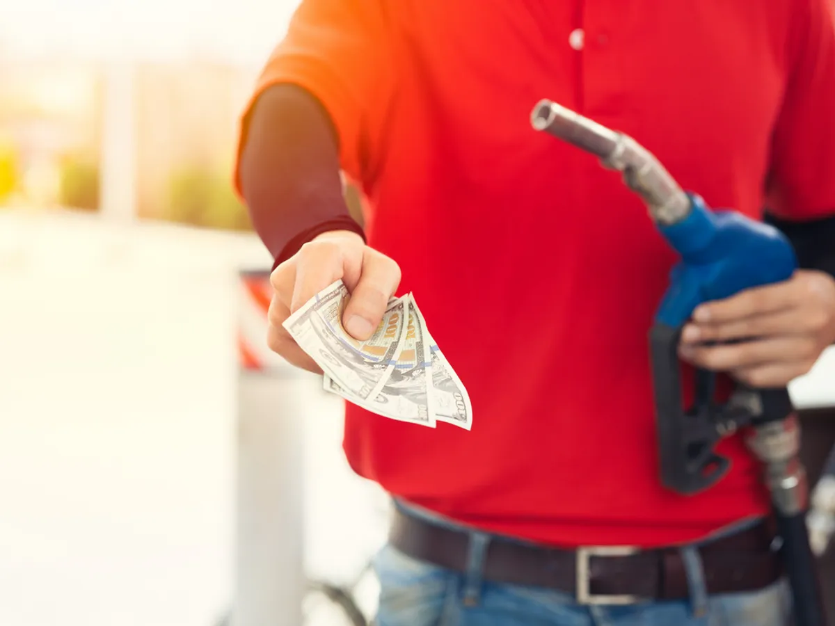 Analiză Frames: Dacă barilul ajunge 125 $, economia României ajunge într-o zonă de Cod Roşu