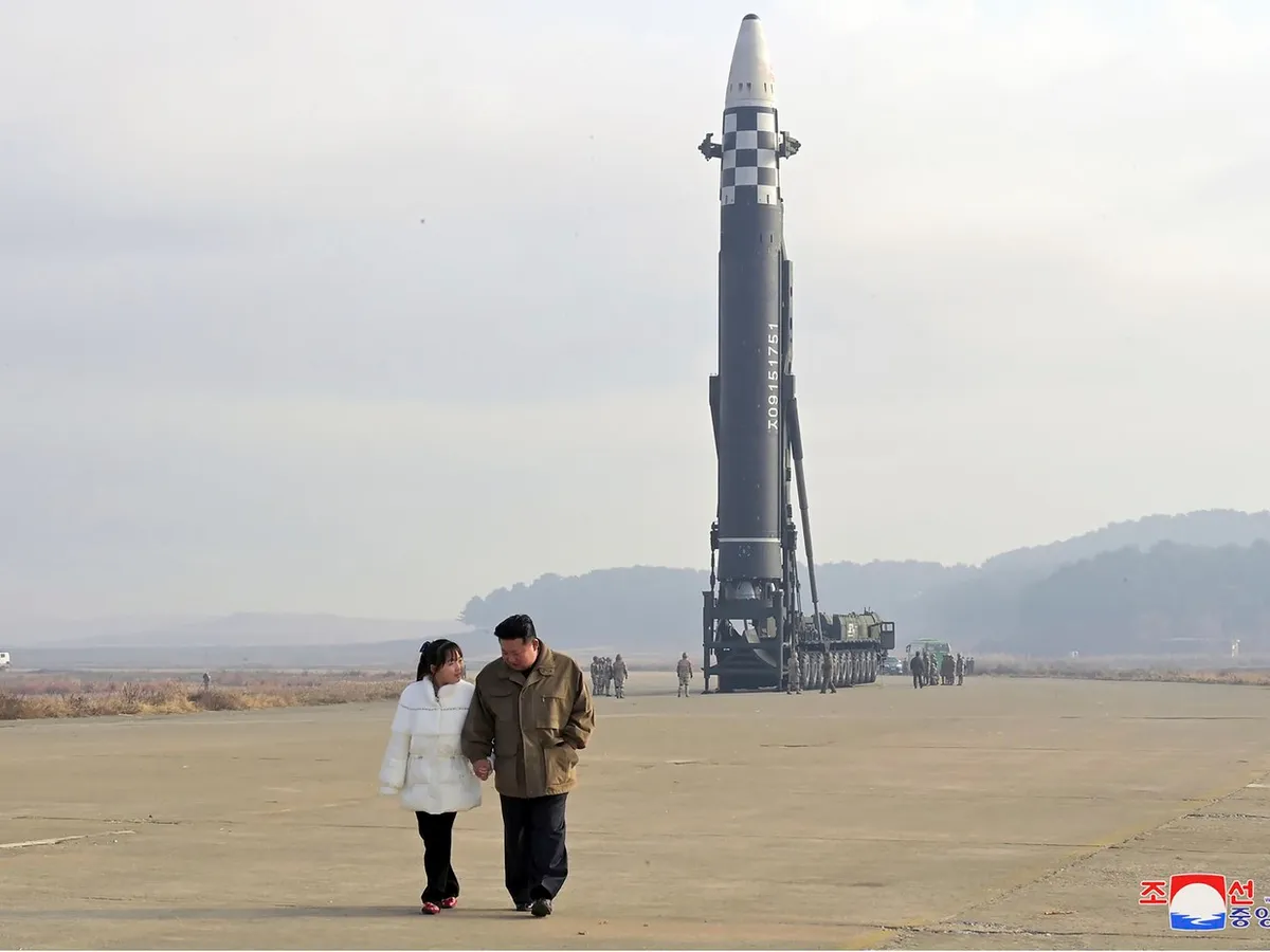 Iran construiește o rachetă intercontinentală de 15.000 km pentru a ataca SUA. Ce țară îi oferă tehnologia  - Foto: Profimedia Images (imagine cu  rol ilustrativ)