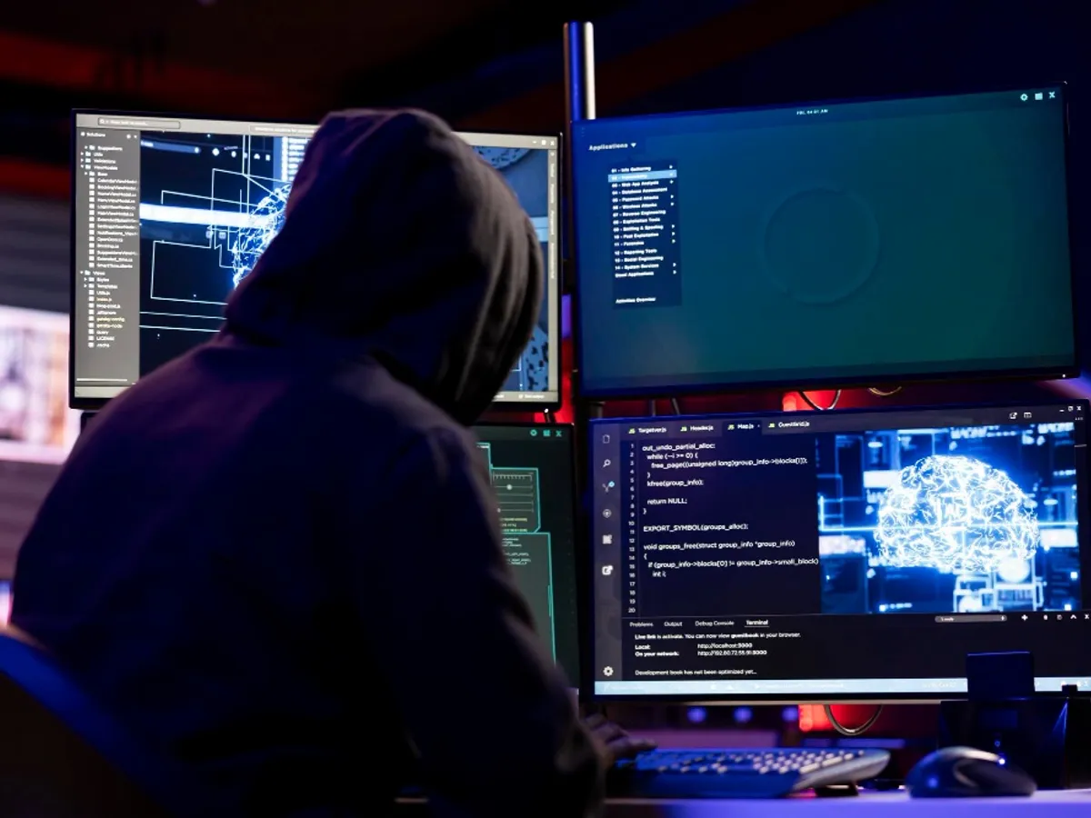 Hackerii clonează asistenții de inteligență artificială și trimit „recomandări otrăvite”. Nimeni nu scapă