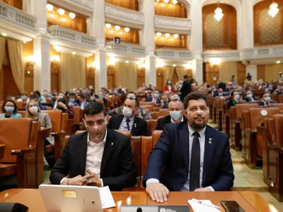 Partidul lui George Simion și Claudiu Târziu va fi scos greu din Parlament. Dar cei doi au dosare penale pentru acțiuni extremiste. Foto Inquam Photos/George Călin