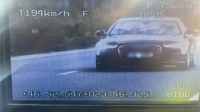 Cât l-a costat pe șoferul unui Audi cea mai scumpă poză din Cluj? A „zburat” cu 194 km/h - Foto: Facebook