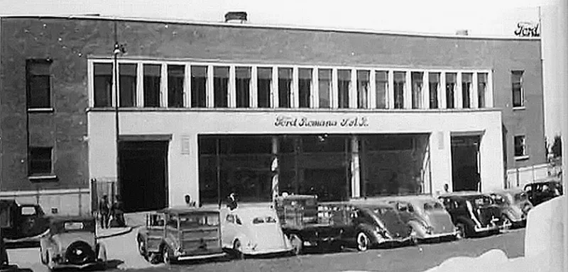 Hala Ford din Floreasca - Foto: Facebook