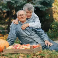 DEZINFORMARE Există pensionari care iau mai puțini bani la pensie după recalculare? Ce zice legea - Foto: Freepik