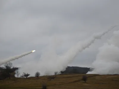 Soldații SUA sunt copleșiți de atât de multe date de pe câmpul de luptă, încât e nevoie de inteligența artificială pentru sortare