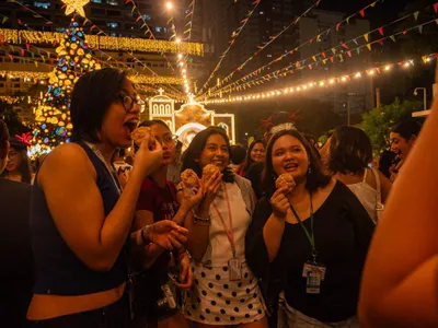 Universitatea De la Salle a avut o ceremonie a luminilor, în Manila, pe 26 noiembrie - Foto: Profimedia Images
