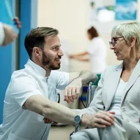 Pacienții care nu plătesc asigurări pot accesa aceleași servicii ca cei care sunt asigurați Foto: Freepik.com - rol ilustrativ