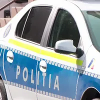 Patru infracțiuni în câteva minute, comise de o tânără. A furat o mașină și a fugit și de poliție - Foto: Arhiva (imagine cu rol ilustrativ)