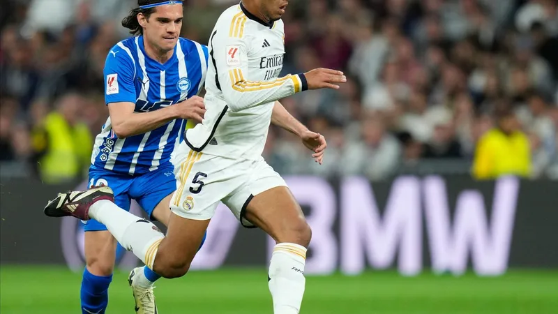 VIDEO Presa spaniolă, la picioarele lui Ianis Hagi. Ce isprăvi a făcut în meciul cu Real Madrid - Foto: Profimedia Images