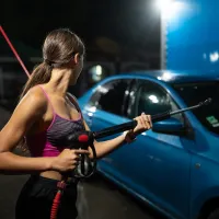 Plastice îmbătrânite și/sau murdare în mașină? Iată câteva trucuri ieftine pentru a le face ca noi - Foto: Freepik (Imagine cu rol ilustrativ)
