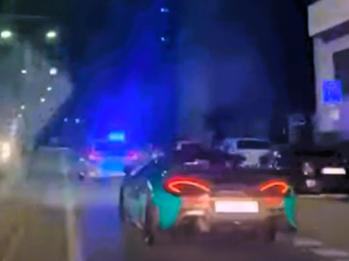 Polițist anchetat pentru că se afala în bolidul unui austriac drogat care mergea cu 275 km/k Foto: captură Youtube