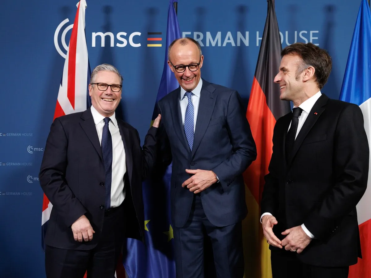 Keir Starmer, Emmanuel Macron şi friedricj Merz, trei premieri care nu se înţeleg deloc - Foto: Profimedia Images