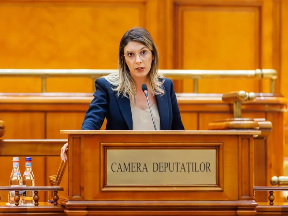 Ministrul interimar al Mediului, Apelor şi Pădurilor (MAP), Diana Buzoianu - Foto: Facebook/ Diana Buzoianu
