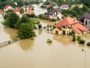 Case inundate într-o zonă rezidenţială rurală - Foto: ISU (Imagine cu rol ilustrativ)