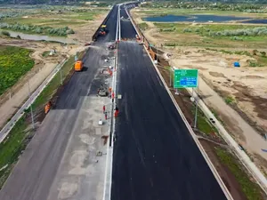 Ce mai mare structură de pe Autostrada Buzău-Focșani, un pod de 1,36 km, gata cu 9 luni întârziere - Foto: Facebook / Asociația Pro Infrastructură