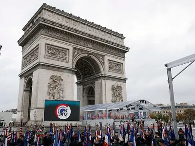 Ceremoniile de la Arcul de Triumf din  Paris. Foto Getty Images