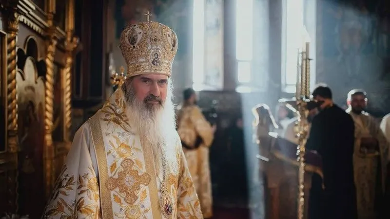Școala doctorală condusă de IPS Teodosie fura din Patriarhul Daniel / FB