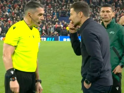 Tensiune maximă: Istvan Kovacs și Xabi Alonso, față în față! Antrenorul a înjurat cât l-au ținut plămânii