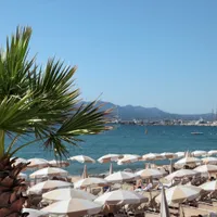 Foto: Italienii saboteaza tarifele mari impuse de stațiuni Sursa: Freepik