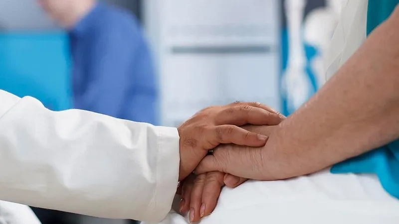 Milioane de vieţi se pierd anual, din cauza acestei afecţiuni grave, care trece neobservată - Foto: Freepik/DC Studio