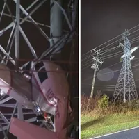 Un avion s-a prăbușit peste linii electrice de înaltă tensiune provocând întreruperi de curent - FOTO: Tiwtter
