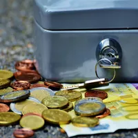 Se impozitează transferurile de bani între rude? ANAF a făcut clarificări. Ce spune Codul Fiscal - Foto: Pexels/Pixabay
