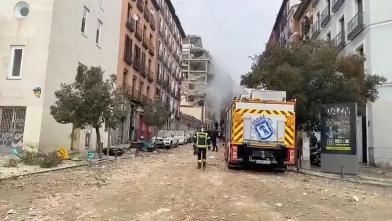 Explozie puternică într-o clădire din centrul Madridului/FOTO: Twitter (captură)