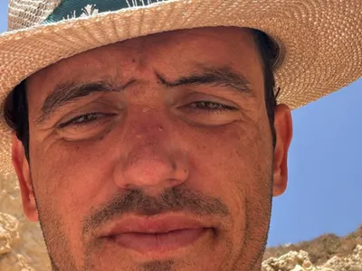 Ce lovitură: PATRU ani pentru un sărut
