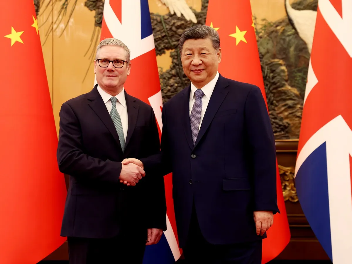 Keir Starmer și Xi Jinping - Foto: Profimedia images