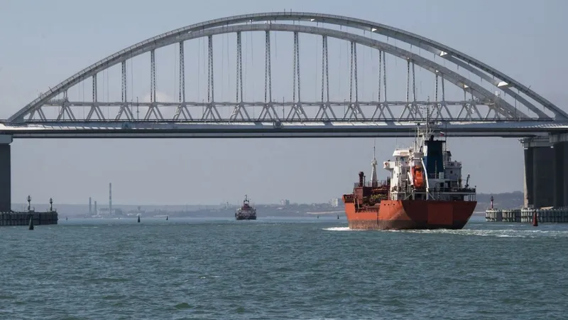 Circulația este oprită pe Podul Crimeei - Foto: Profimedia Images - imagine cu caracter ilustrativ