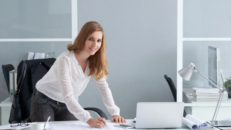 Care angajați primesc 800 lei în plus la salariu? În ce condiții? Cum faci cerere să îi primești? - Foto: Freepik