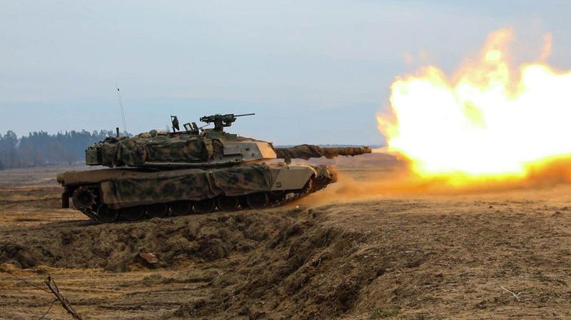 VIDEO România ia din SUA, la suprapreț, tancuri Abrams ce nu pot fi transportate pe drumurile țării