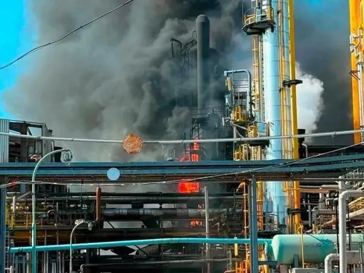 explozie mol