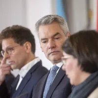 ÖVP, partidul lui Nehammer, implicat într-un scandal imens. Se vorbeşte despre metode KGB-iste - Foto: Profimedia Images