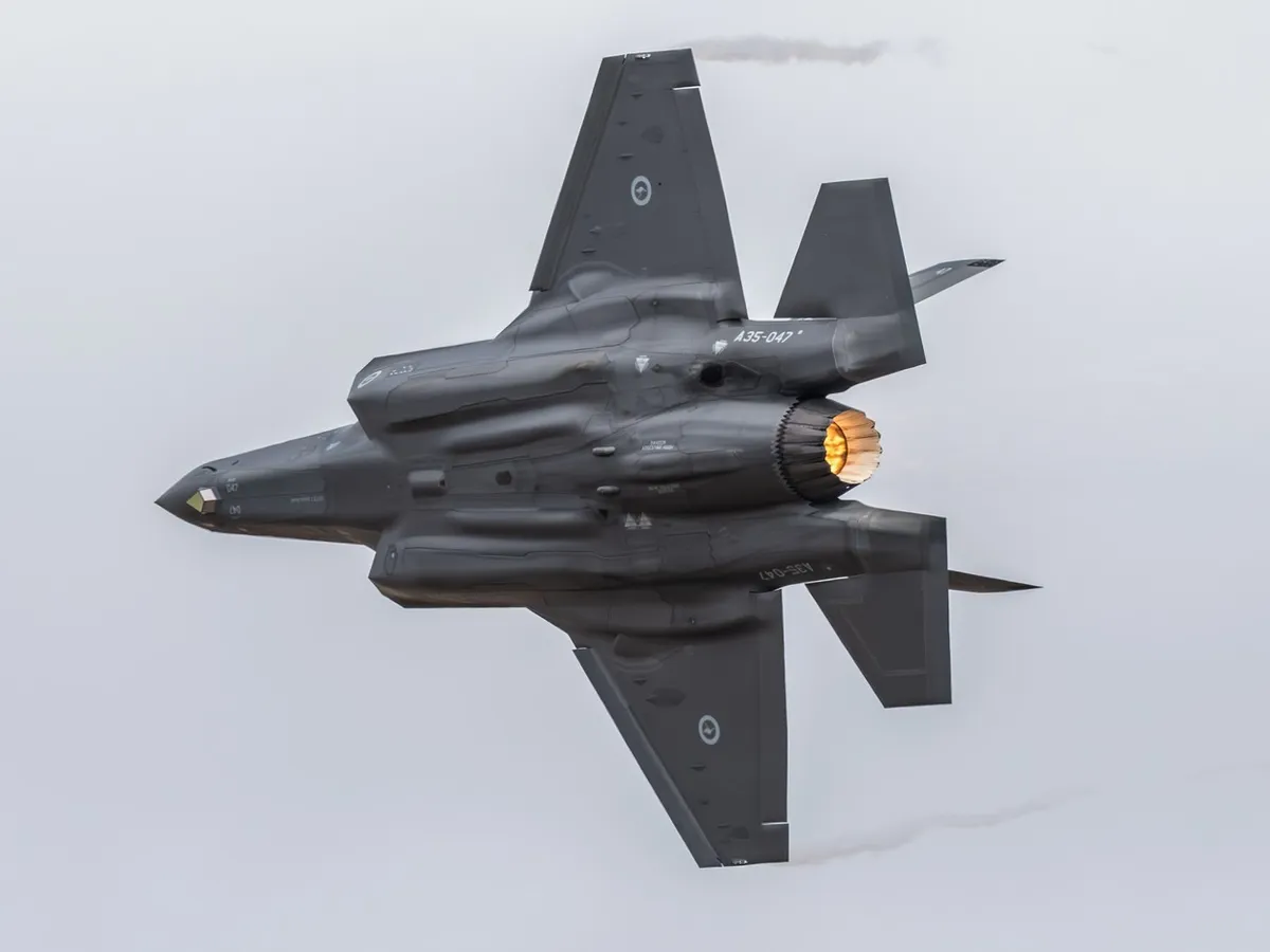 Cu noile taxe Trump scumpește avionul F-35. Componente, din afara SUA. România ia 32 de aparate - Foto: Profimedia Images