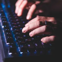 Grupul APT Lazarus, asociat Coreei de Nord, distribuie malware prin exploatarea tehnicii ClickFix