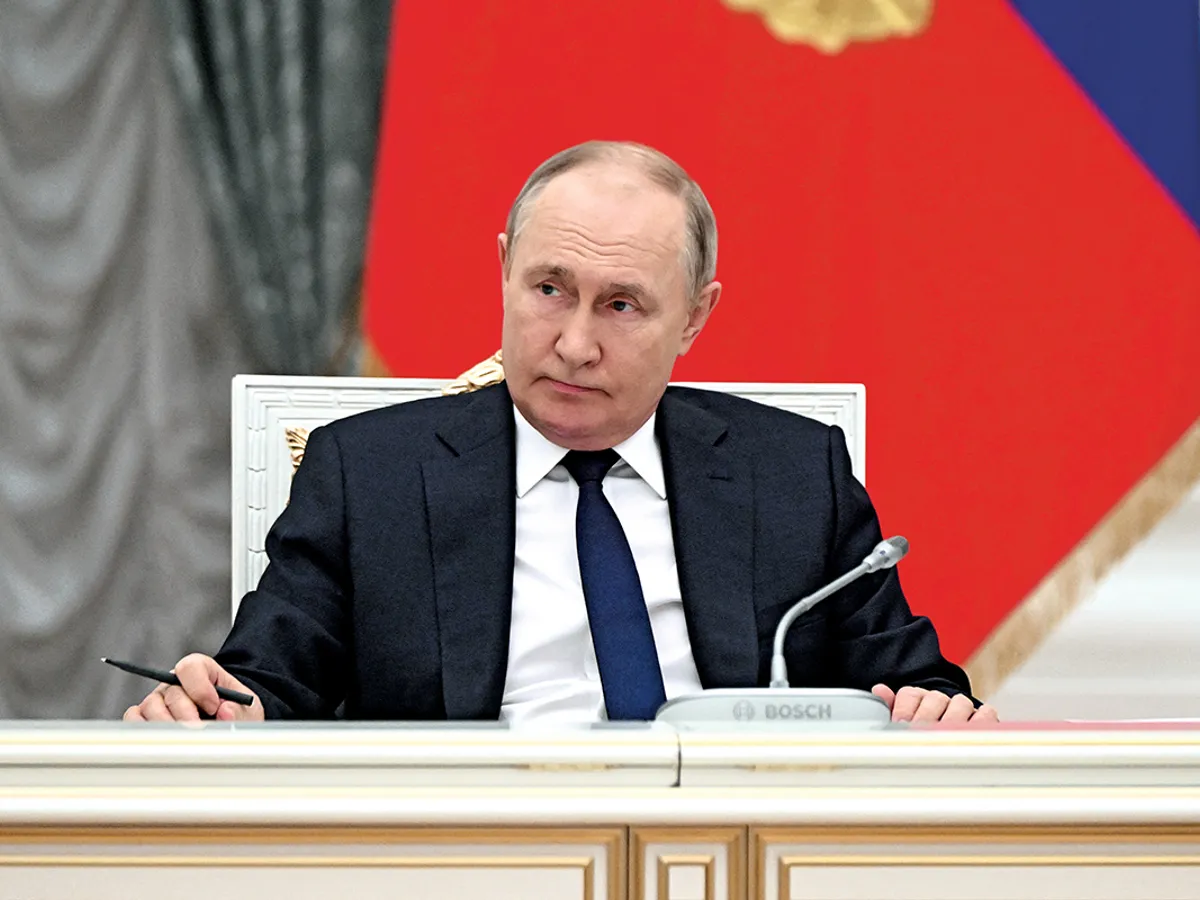 BENEFICIARUL-CHEIE Rusia lui Vladimir Putin poate câștiga din contractele ambasadelor americane, dar sprijinul contribuabililor pentru acestea este esențial, spun susținătorii