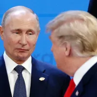 Liderul Rusiei, Vladimir Putin, alături de președintele SUA, Donald Trump/Foto: Rollingstone.com