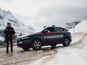 Scandal, în Italia. Carabinierii se plâng că autospecialele Alfa Romeo Tonale sunt proaste - Foto: primabrescia.it (Imagine cu rol ilustrativ)